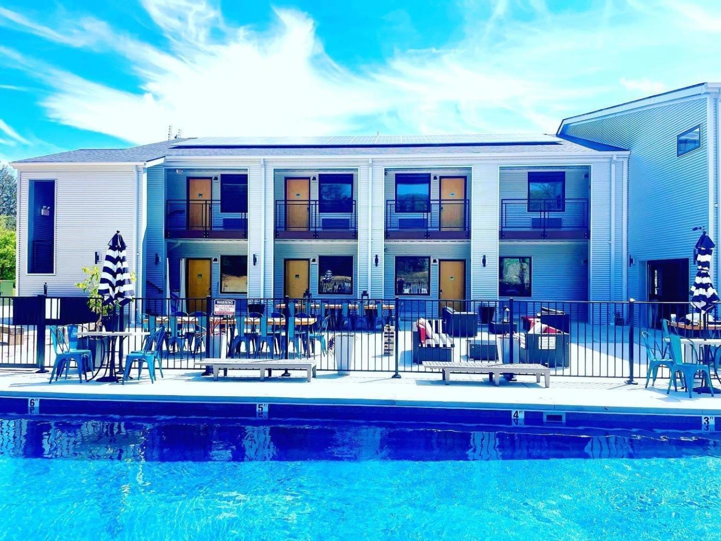 Room For Two With Pool And Kitchen Access 퍼시픽 외부 사진